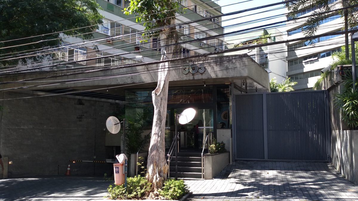 Fachada da sede da TV Globo na Rua Lopes Quintas, no Jardim Botânico, Rio de Janeiro